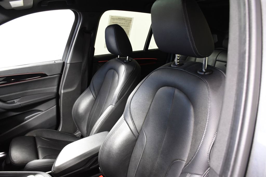 Used 2020 BMW X1 xDrive28i w/ Premium Package image 17