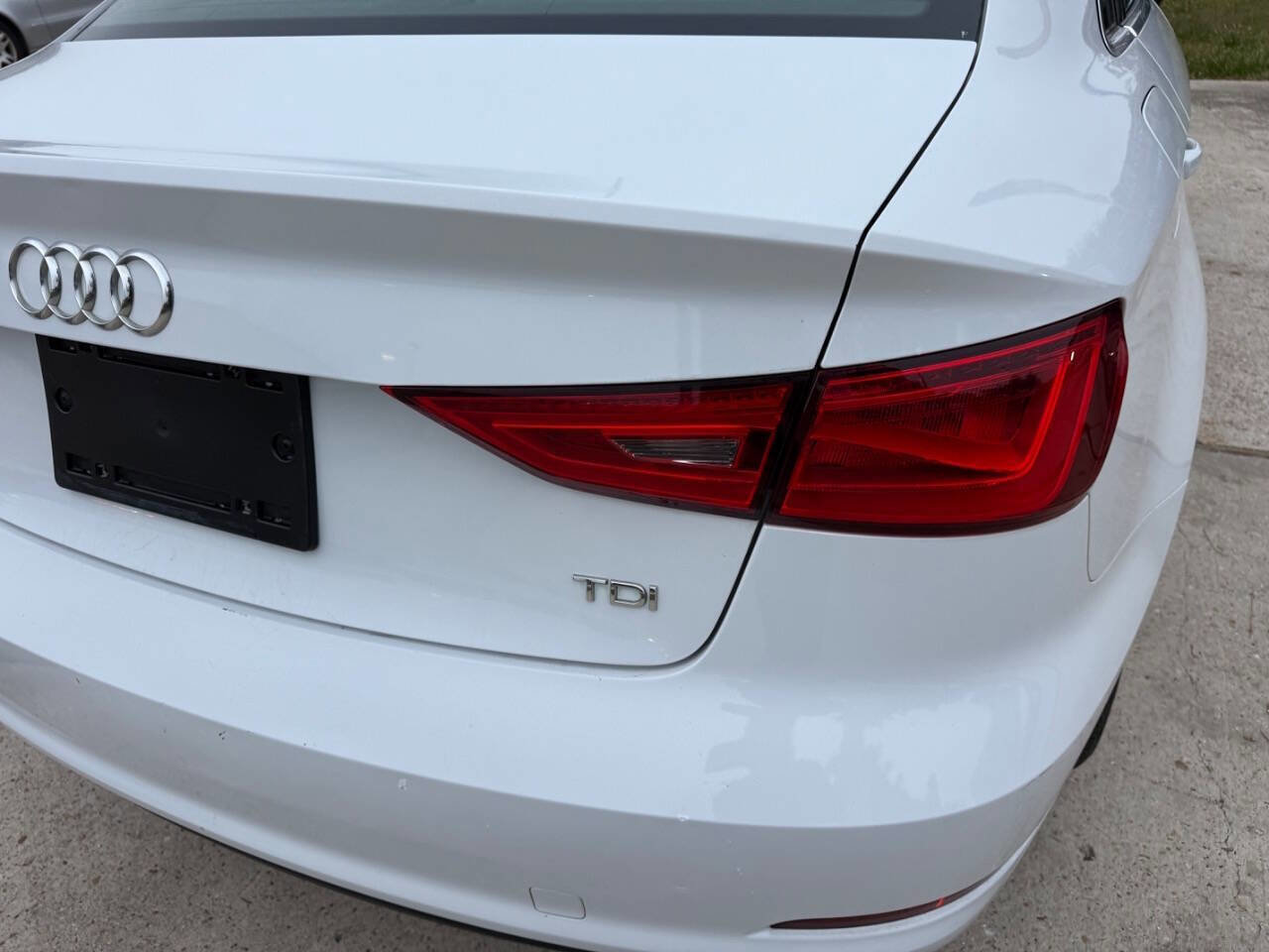 Used 2015 Audi A3 TDI Premium Plus image 7