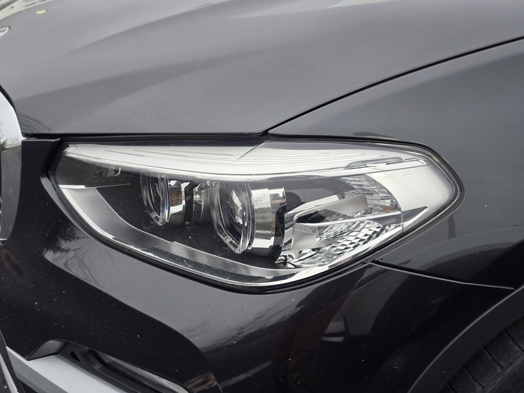 Used 2021 BMW X3 xDrive30i w/ Premium Package image 10