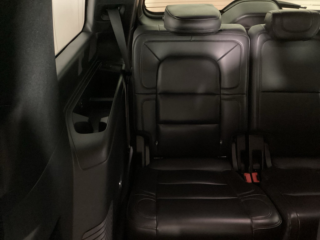 Used 2019 Lincoln Navigator Reserve w/ Cargo Package AWD/4WD image 11