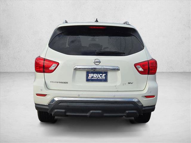 Used 2018 Nissan Pathfinder SV image 7