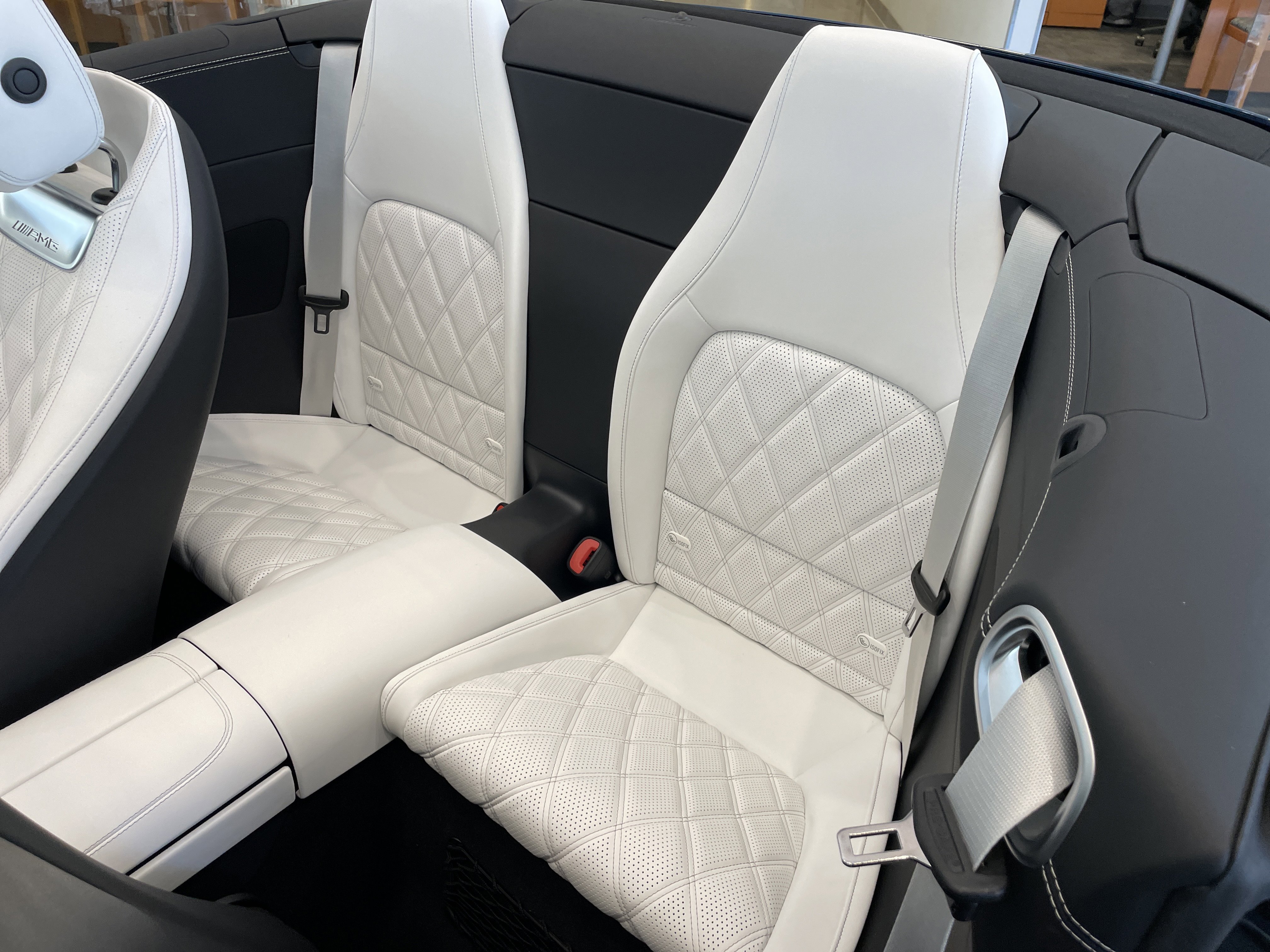 New 2026 Mercedes-Benz SL 63 AMG S e Performance 4MATIC image 25