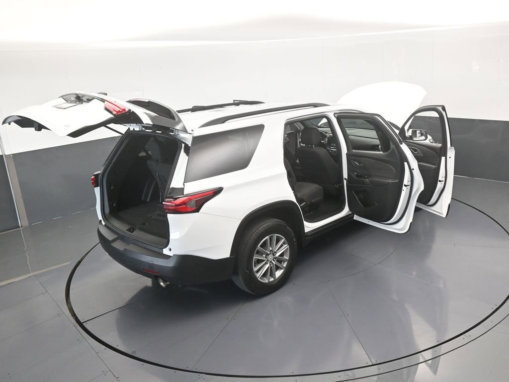 Used 2023 Chevrolet Traverse LT image 72