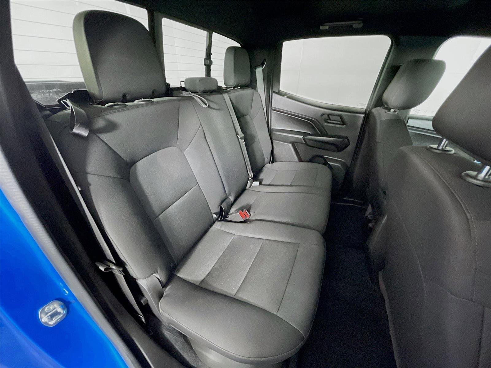 Used 2023 Chevrolet Colorado Trail Boss image 29