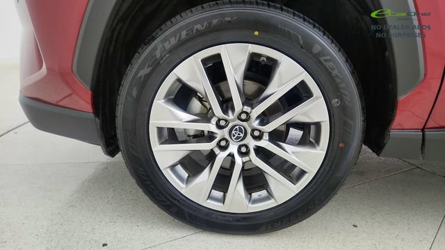 Used 2019 Toyota RAV4 Limited FWD image 56