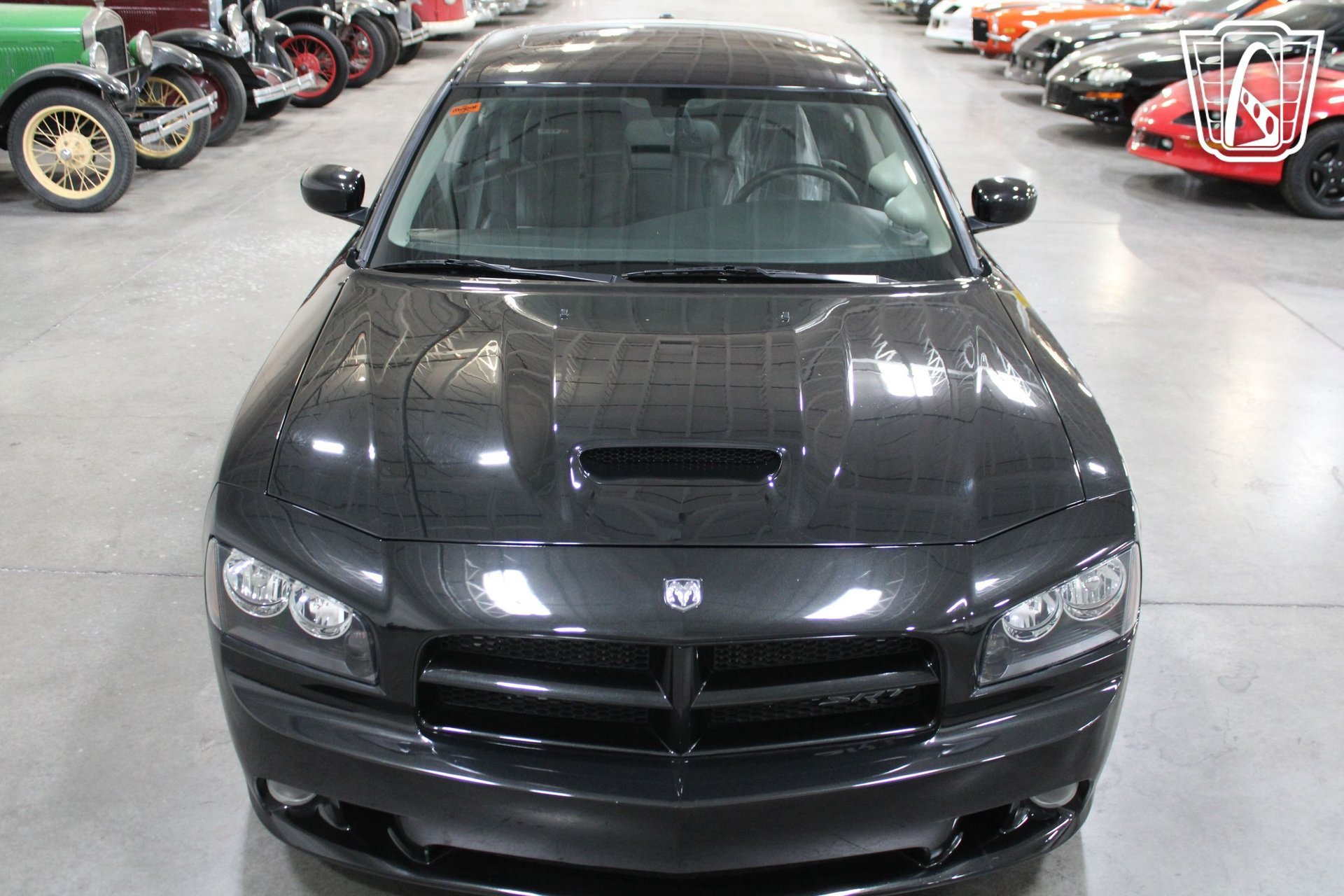 Used 2006 Dodge Charger SRT8 w/ SRT Option Group III RWD image 5