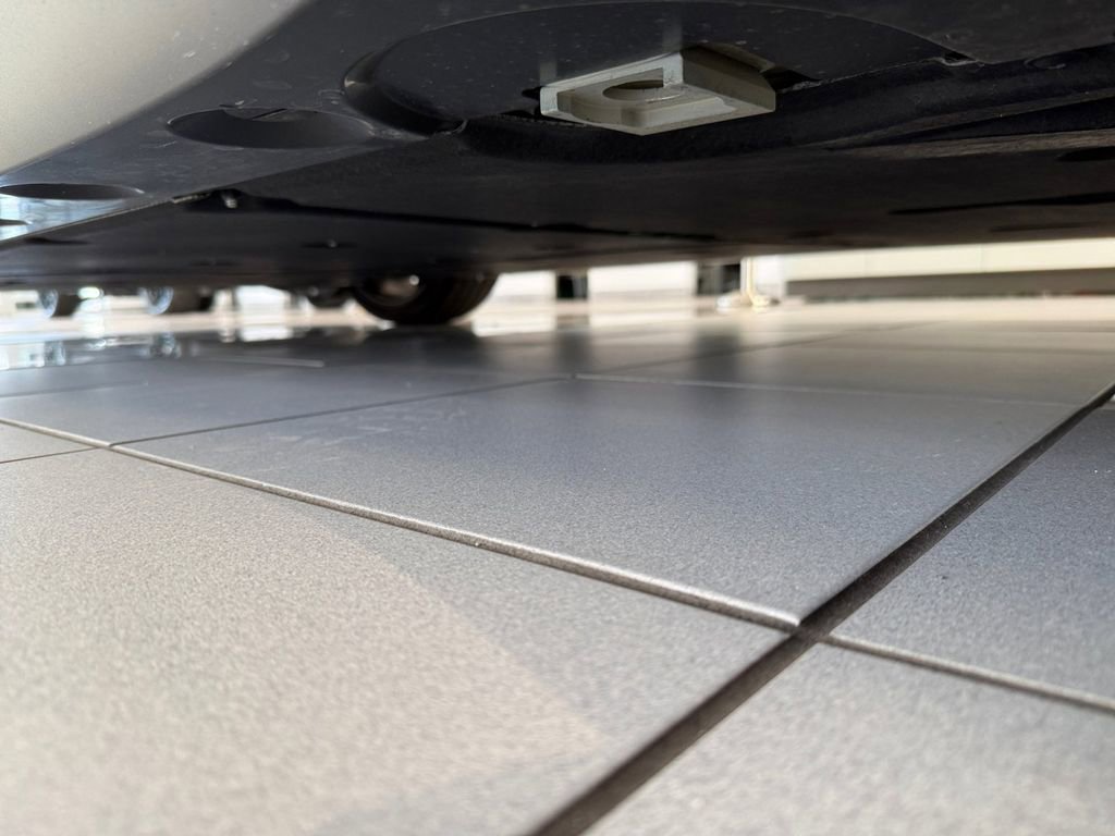 Used 2025 Porsche 911 Carrera image 27