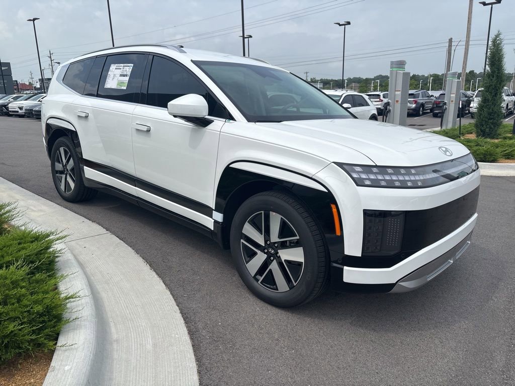 New 2026 Hyundai Ioniq 9 SEL image 3