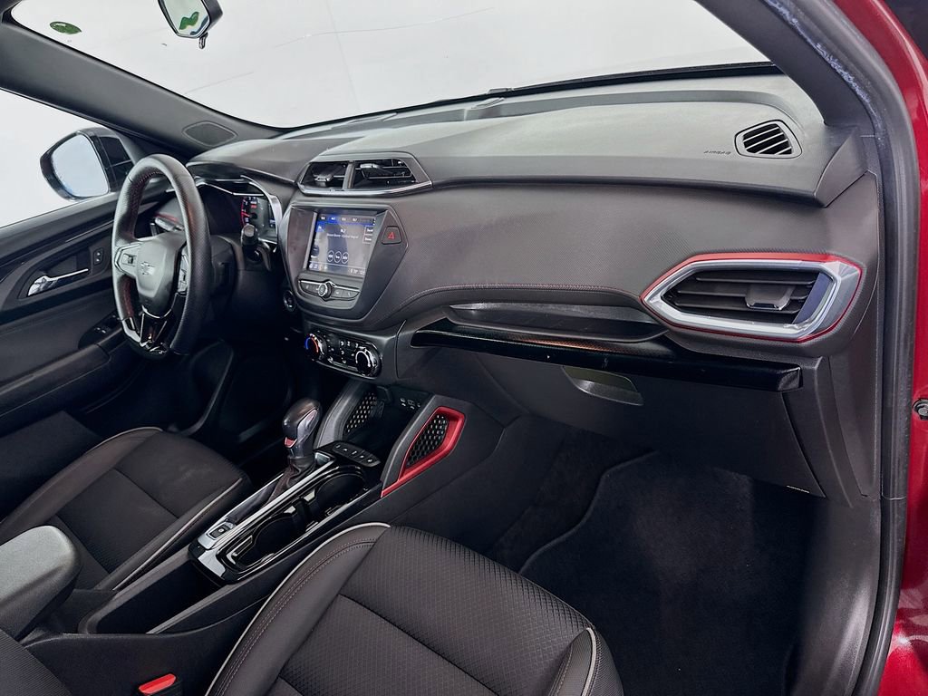 Used 2022 Chevrolet TrailBlazer RS image 27