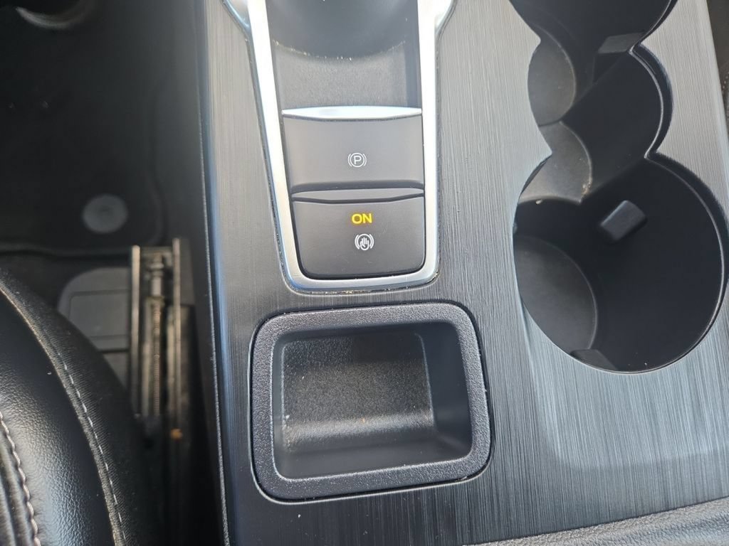 Used 2024 Ford Escape Platinum AWD/4WD image 32