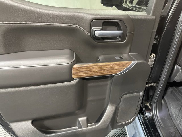 Used 2021 Chevrolet Silverado 1500 High Country w/ Safety Package II image 21