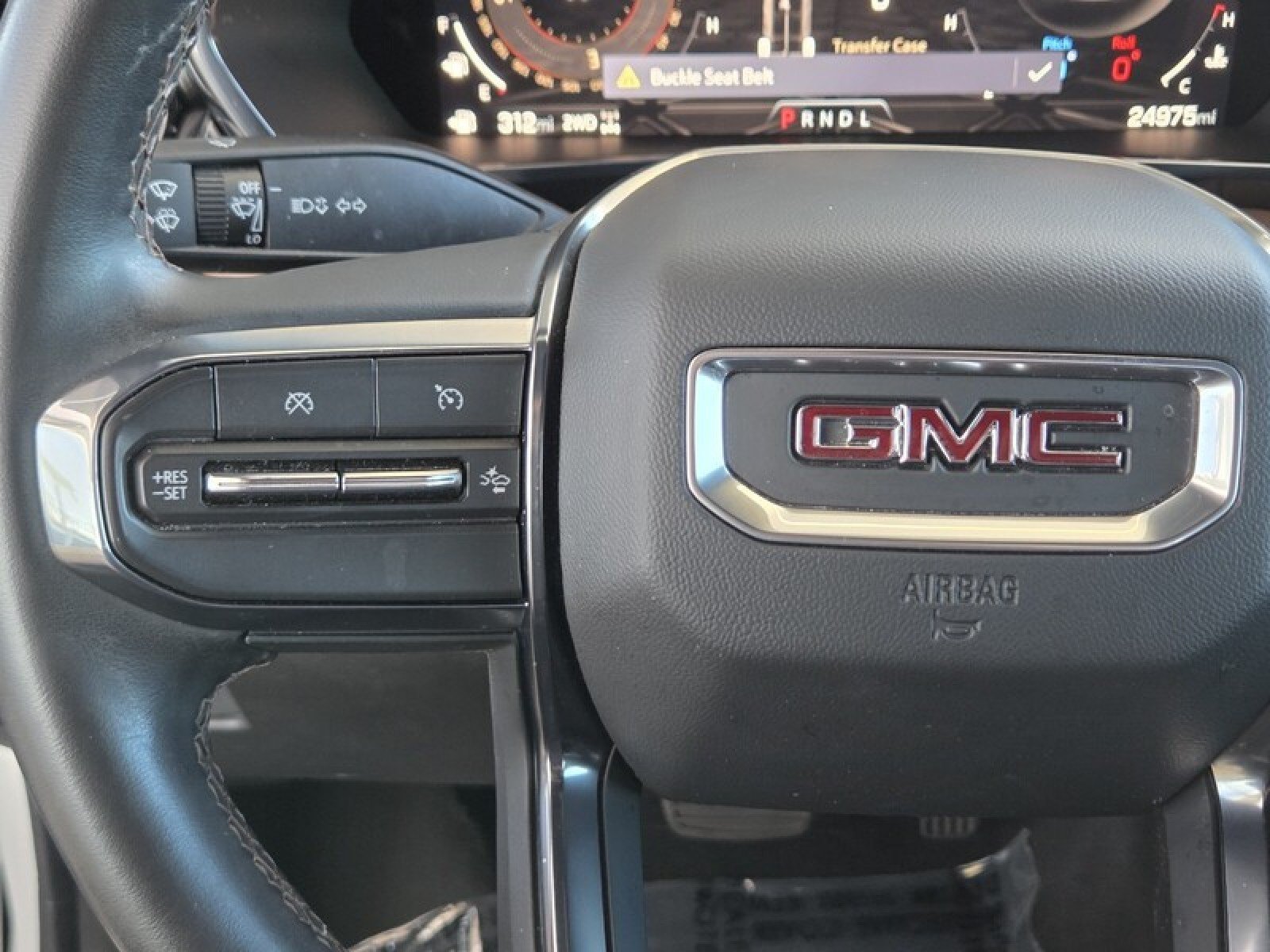 Used 2024 GMC Canyon AT4 w/ Canyon Safety Plus Package AWD/4WD image 25