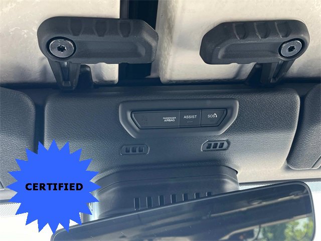 Used 2022 Jeep Wrangler Unlimited Sahara image 23