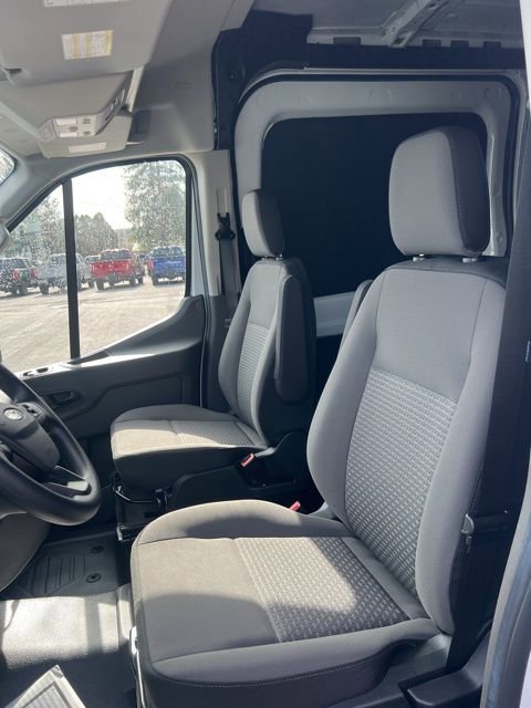 Used 2026 Ford Transit 250 148 Medium Roof Extended AWD w/ Load Area Protection Package image 29