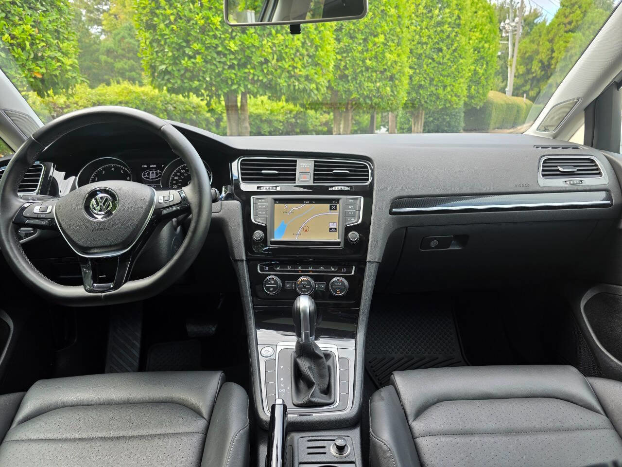 Used 2016 Volkswagen Golf SEL w/ Lighting Package (SEL) image 14