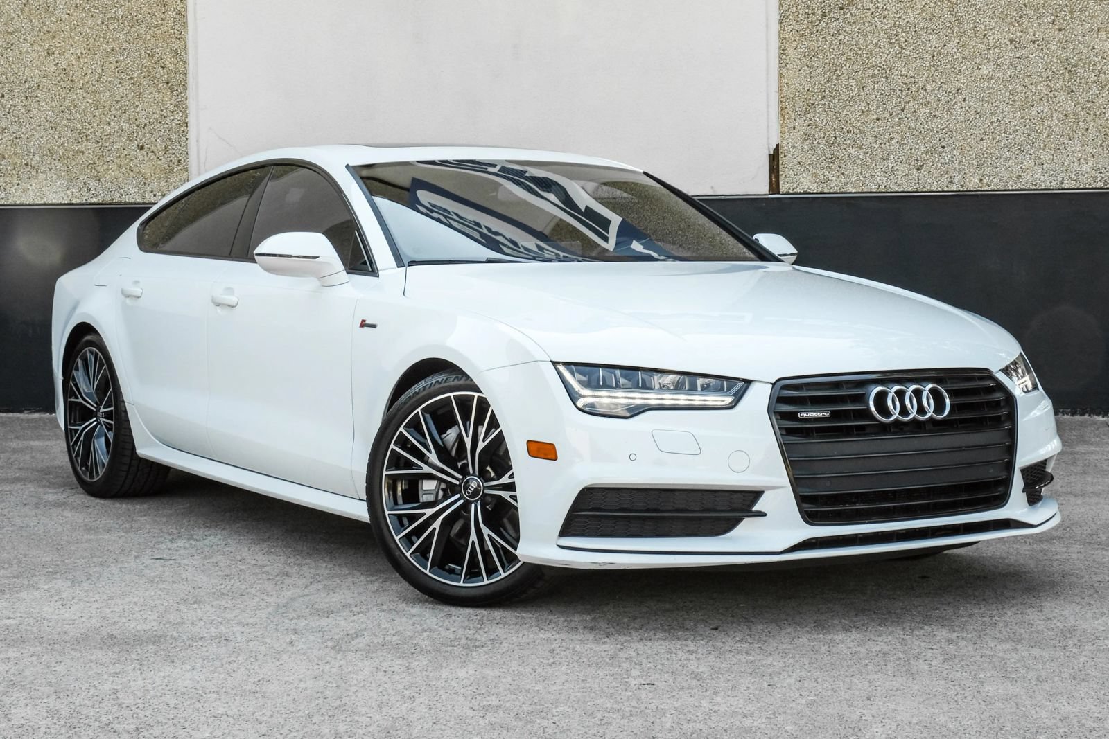 Used 2017 Audi A7 3.0T Premium Plus w/ Black Optic Package AWD/4WD image 8