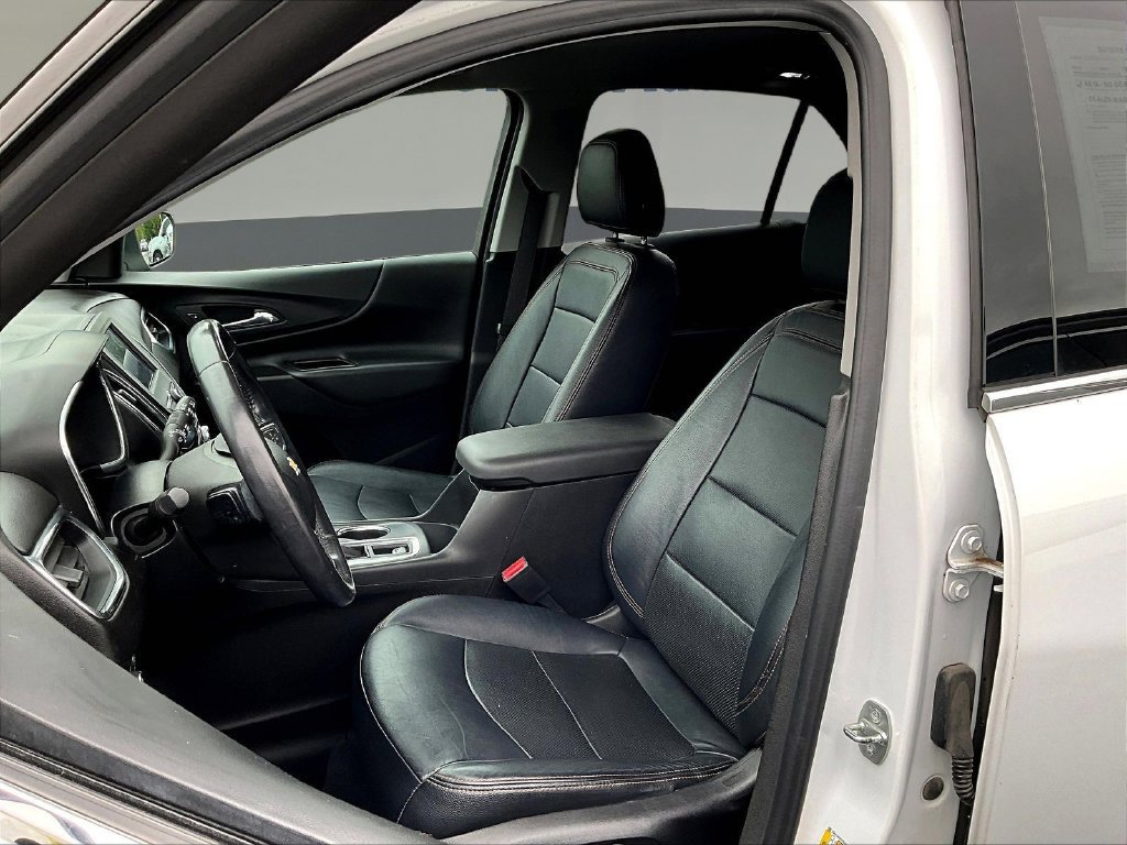 Used 2020 Chevrolet Equinox LT FWD image 24