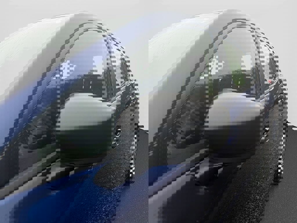 Certified 2024 Subaru Impreza 2.0i image 11