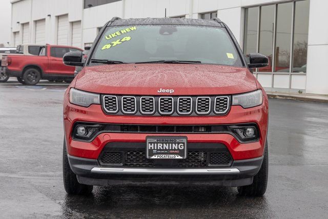 Used 2025 Jeep Compass Limited image 2
