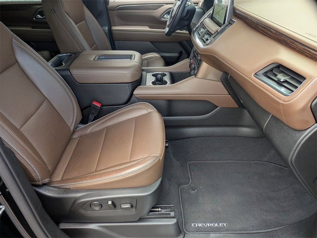 Certified 2021 Chevrolet Suburban High Country image 32