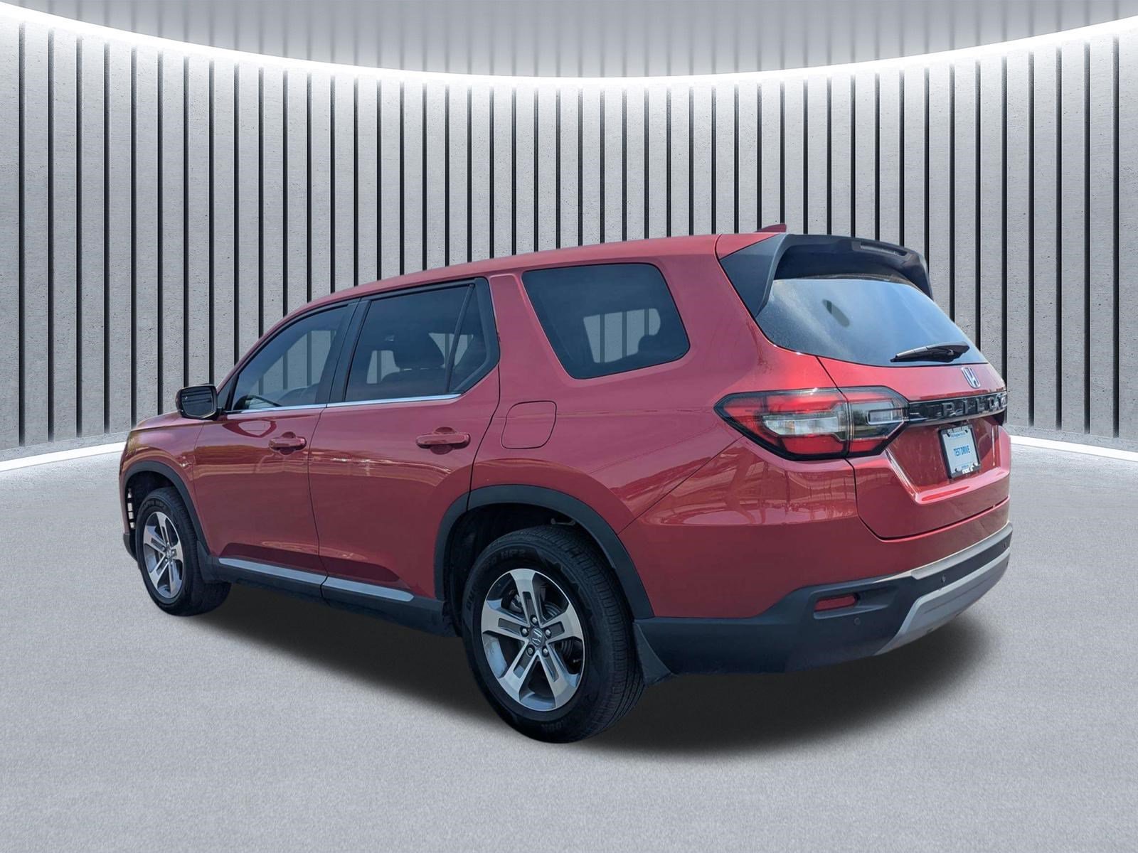 Certified 2025 Honda Pilot EX-L image 10