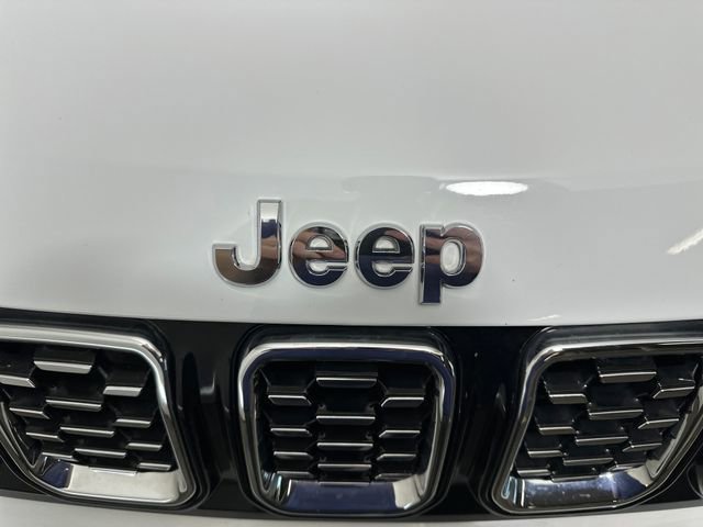 Used 2024 Jeep Compass Limited image 9
