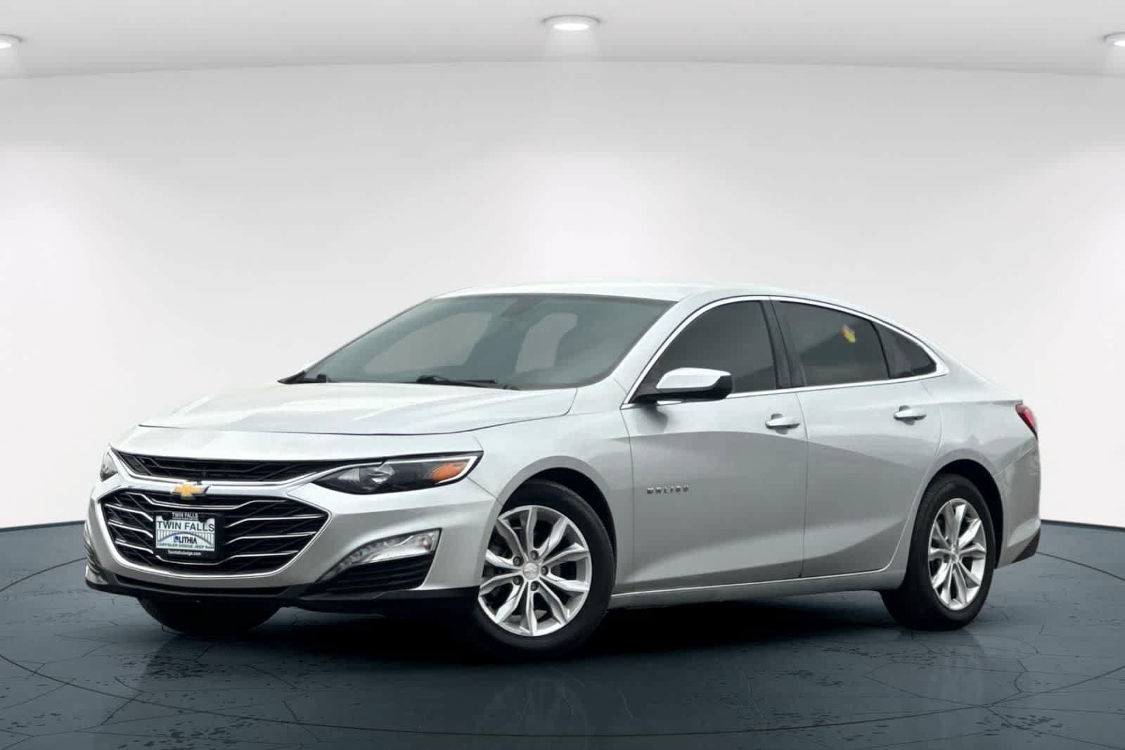 Used 2020 Chevrolet Malibu LT FWD video 1