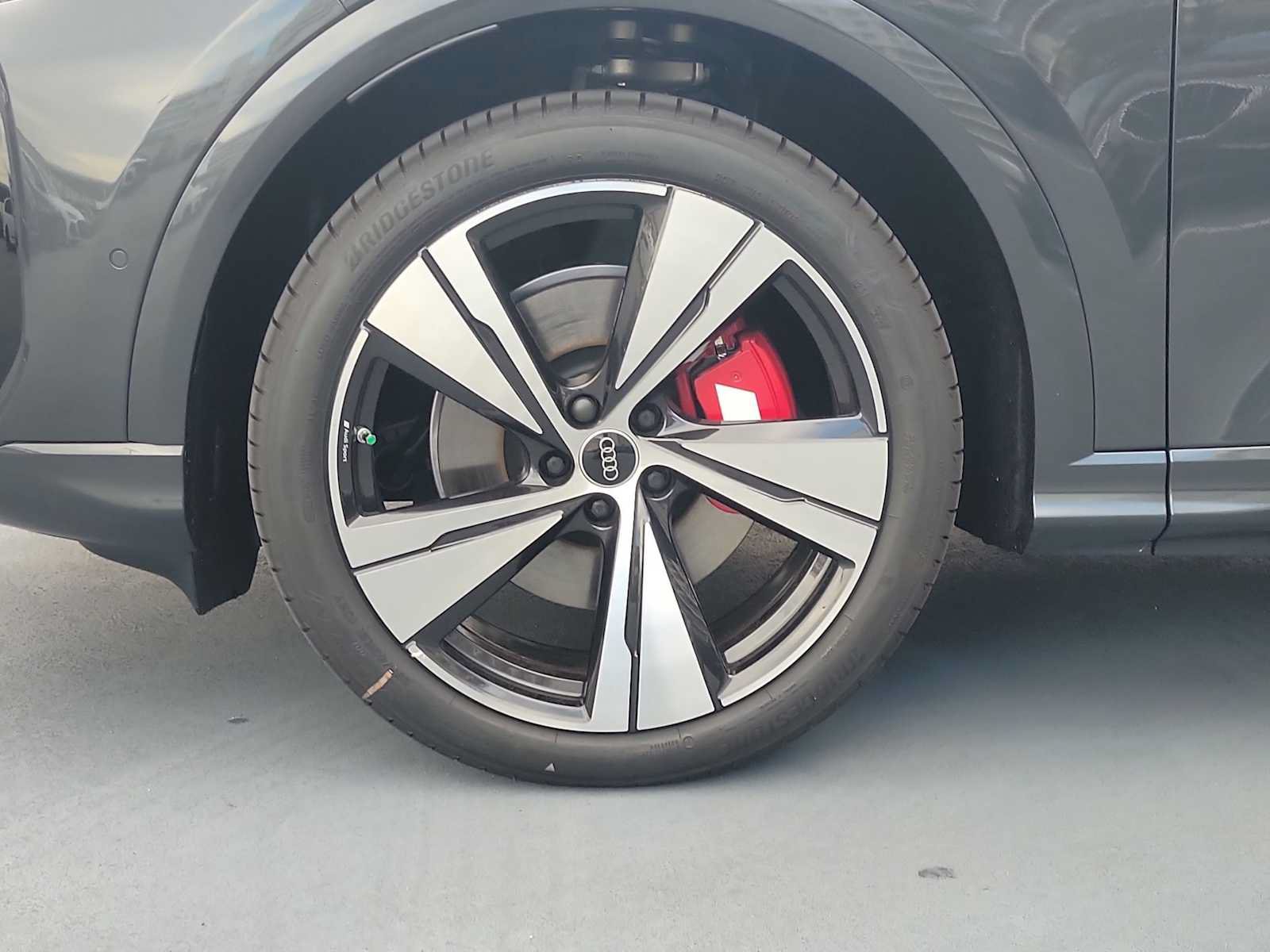 New 2026 Audi SQ5 Premium Plus AWD/4WD image 12