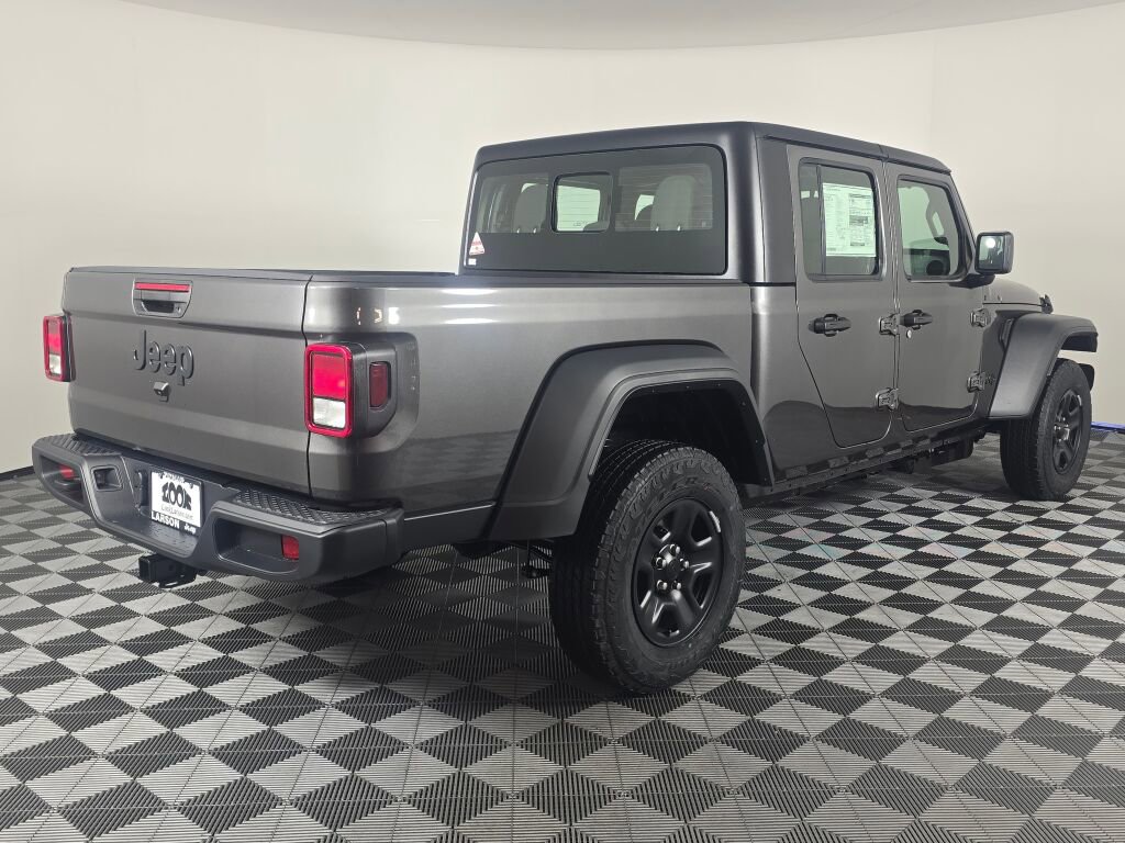 New 2026 Jeep Gladiator Sport image 4