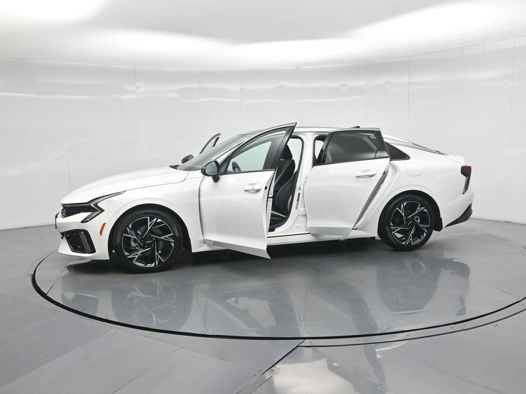 Used 2025 Kia K5 GT-Line w/ GT-Line Premium Package AWD/4WD image 37