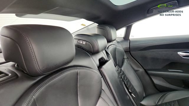 Used 2023 Audi e-tron GT Premium Plus AWD/4WD image 39