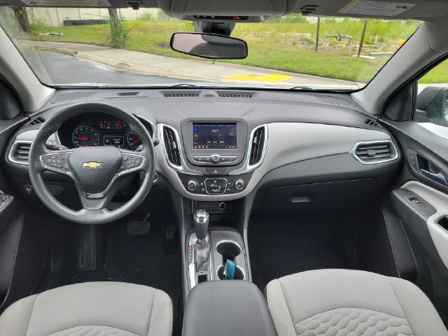 Used 2020 Chevrolet Equinox LS FWD image 11
