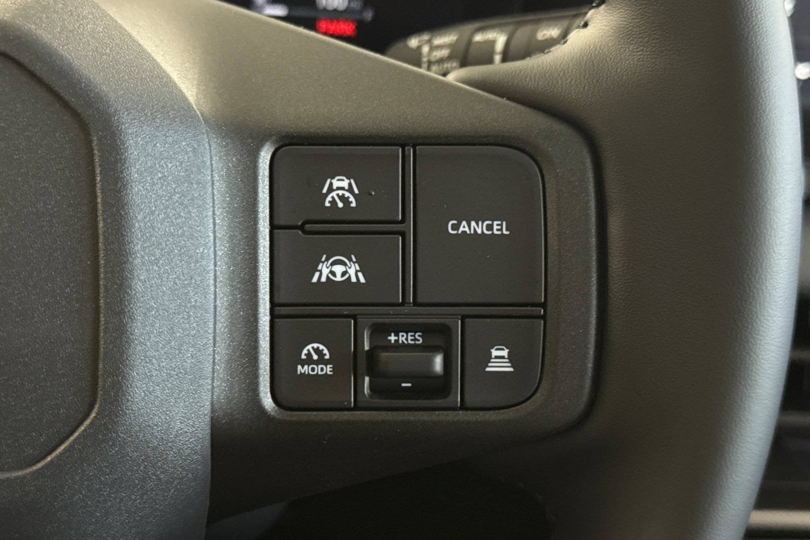 New 2026 Toyota RAV4 XSE AWD/4WD image 31