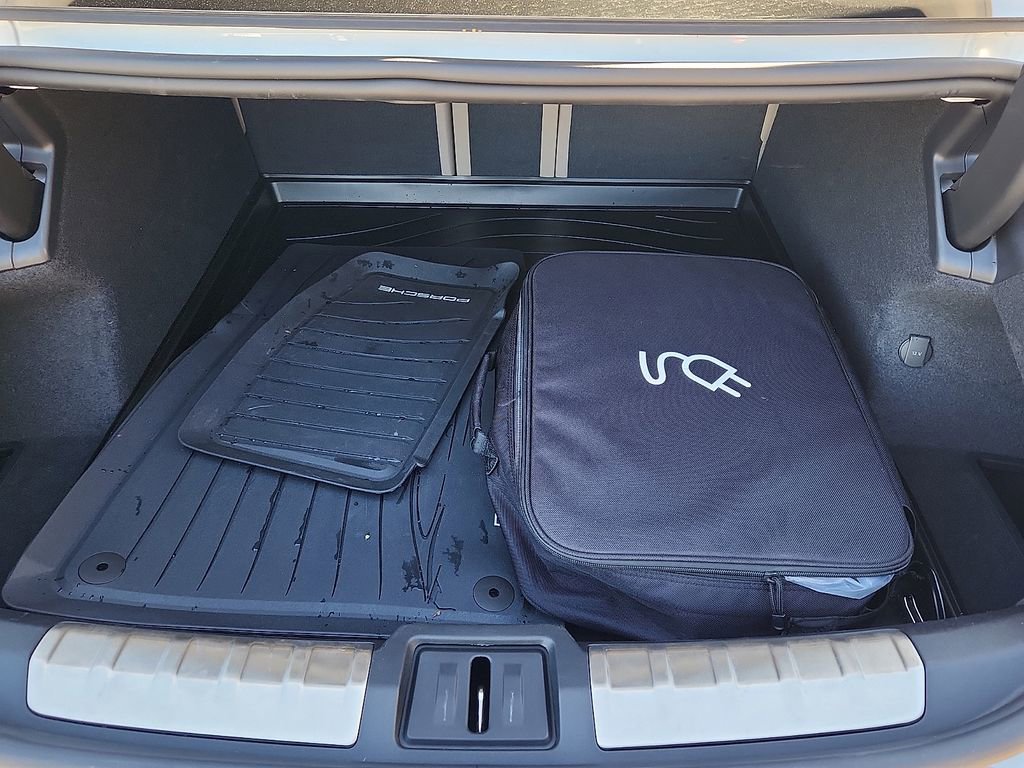 Certified 2025 Porsche Taycan image 28