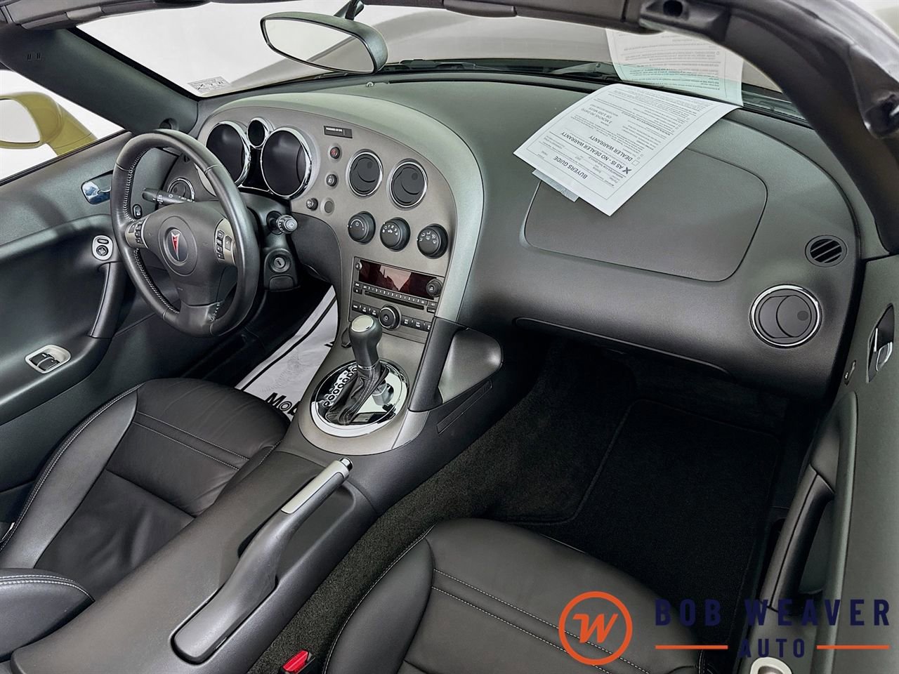 Used 2007 Pontiac Solstice Convertible w/ Premium Package image 32