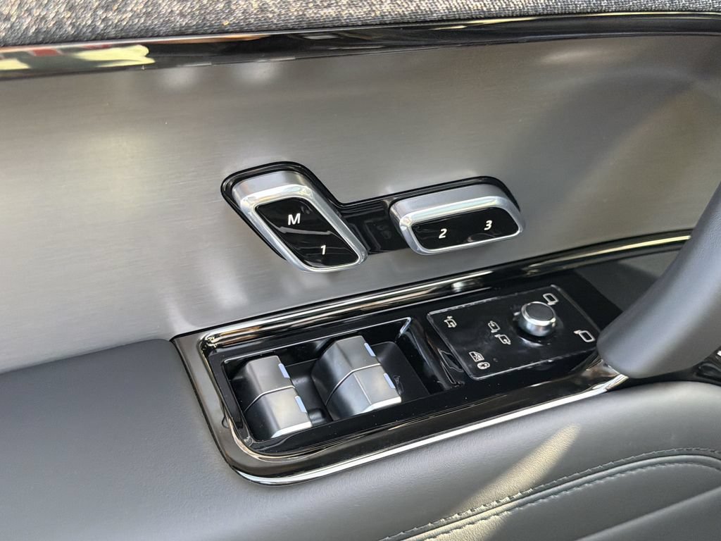 New 2026 Land Rover Range Rover Sport SE AWD/4WD image 20