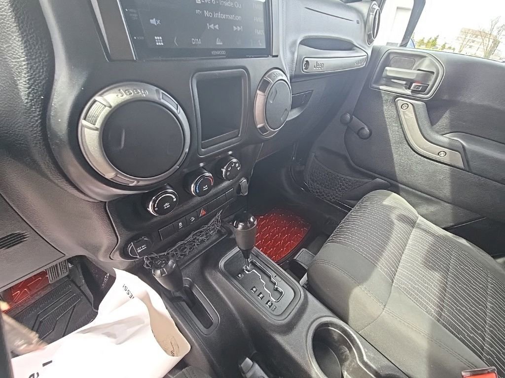 Used 2012 Jeep Wrangler Sport AWD/4WD image 16