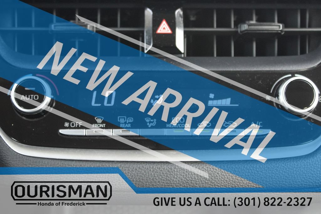 Used 2020 Toyota Corolla LE FWD image 22