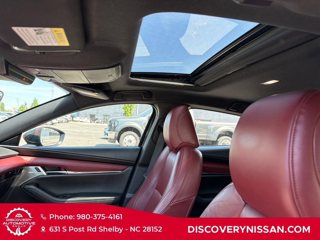 Used 2021 MAZDA MAZDA3 s image 28