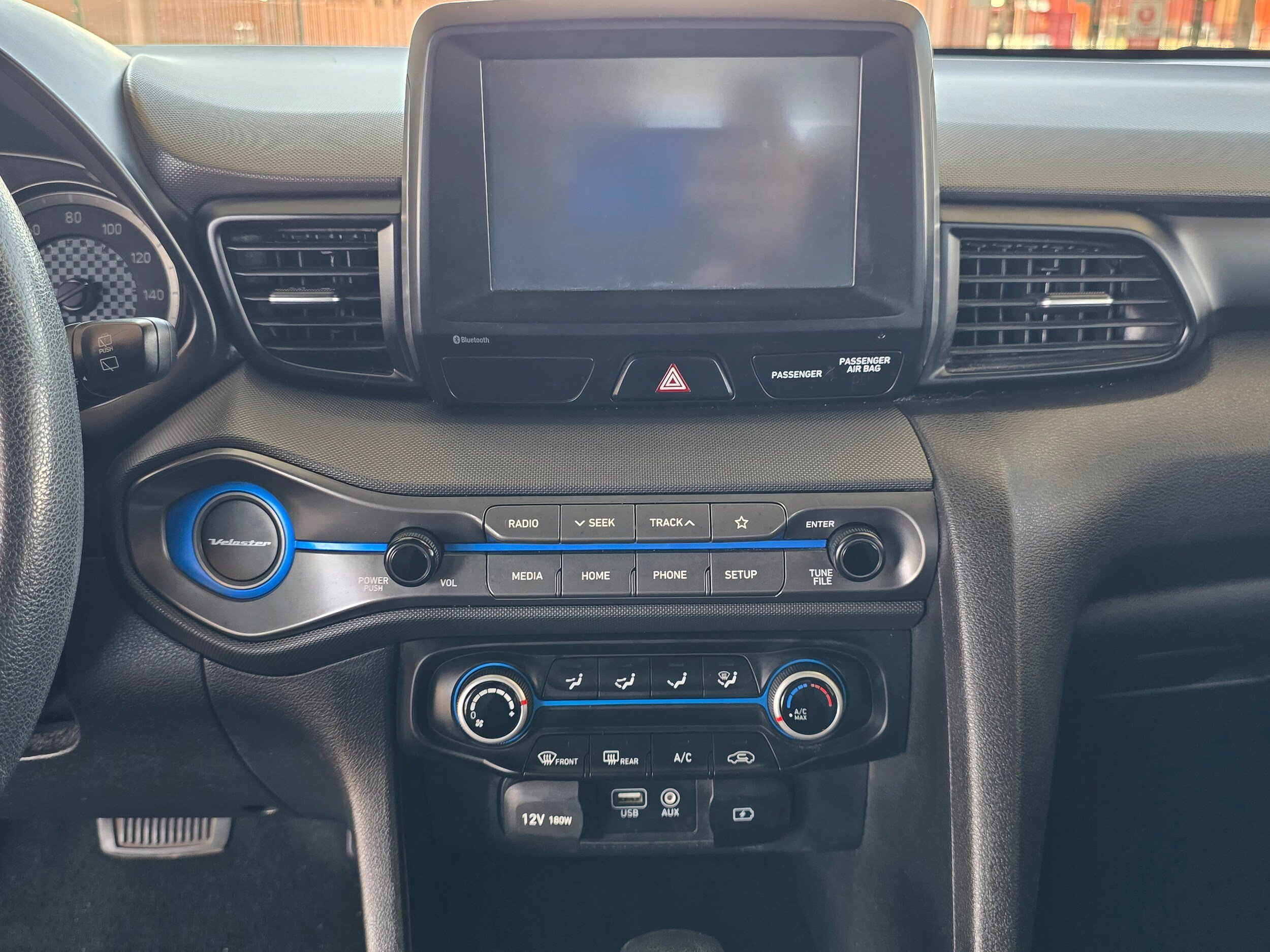 Used 2019 Hyundai Veloster 2.0 FWD image 18