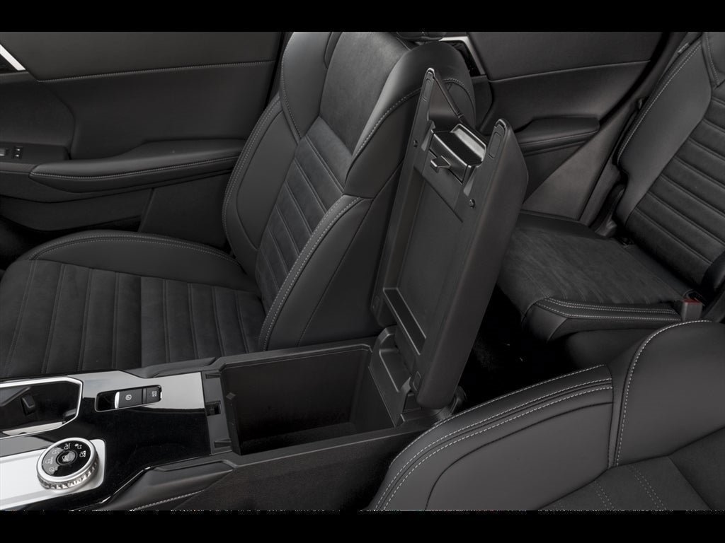 New 2026 Mitsubishi Outlander AWD image 46