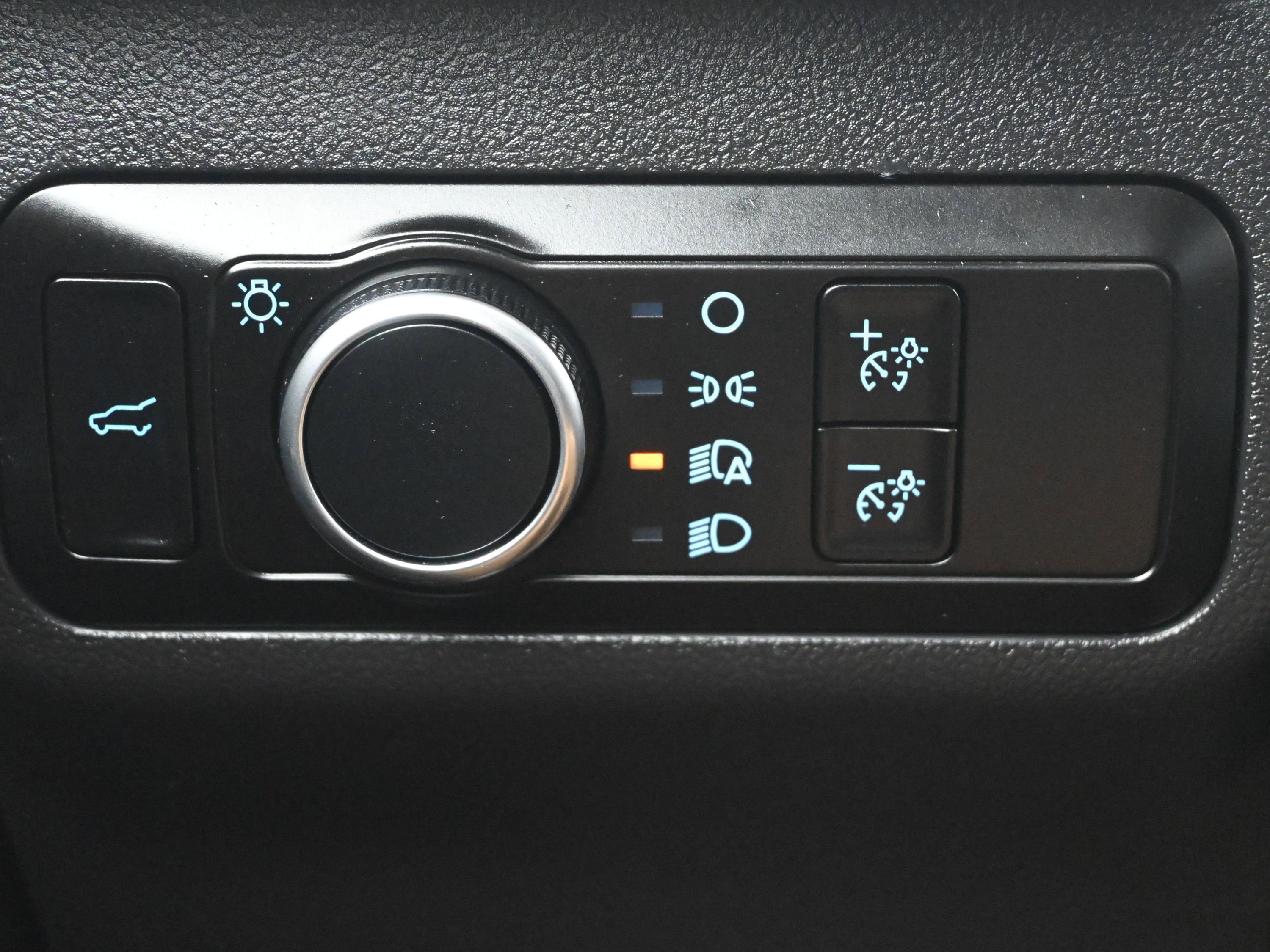 Used 2024 Ford Escape Active image 12