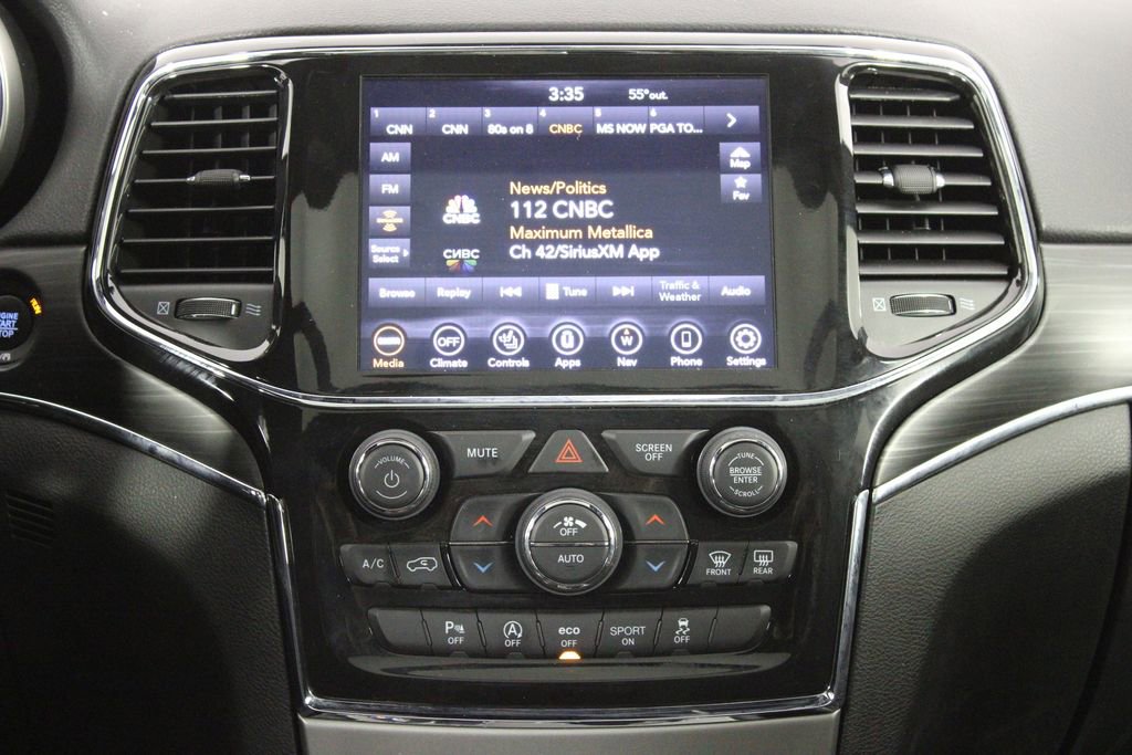 Used 2021 Jeep Grand Cherokee Limited w/ Sun & Sound Group image 32