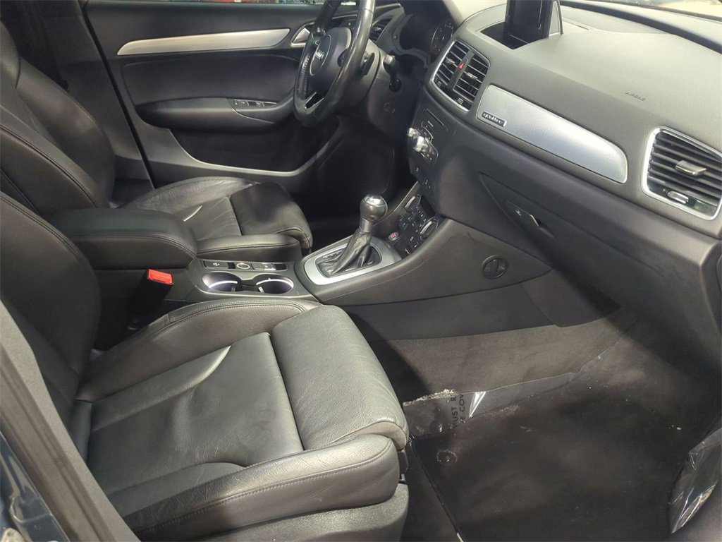 Used 2018 Audi Q3 2.0T Premium w/ Convenience Package image 31