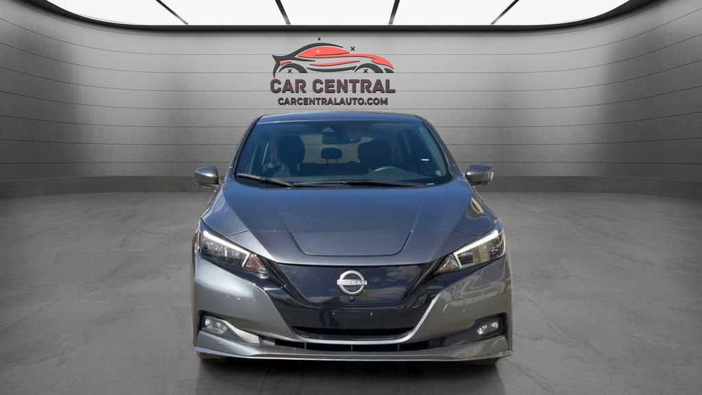 Used 2025 Nissan Leaf SV Plus image 8