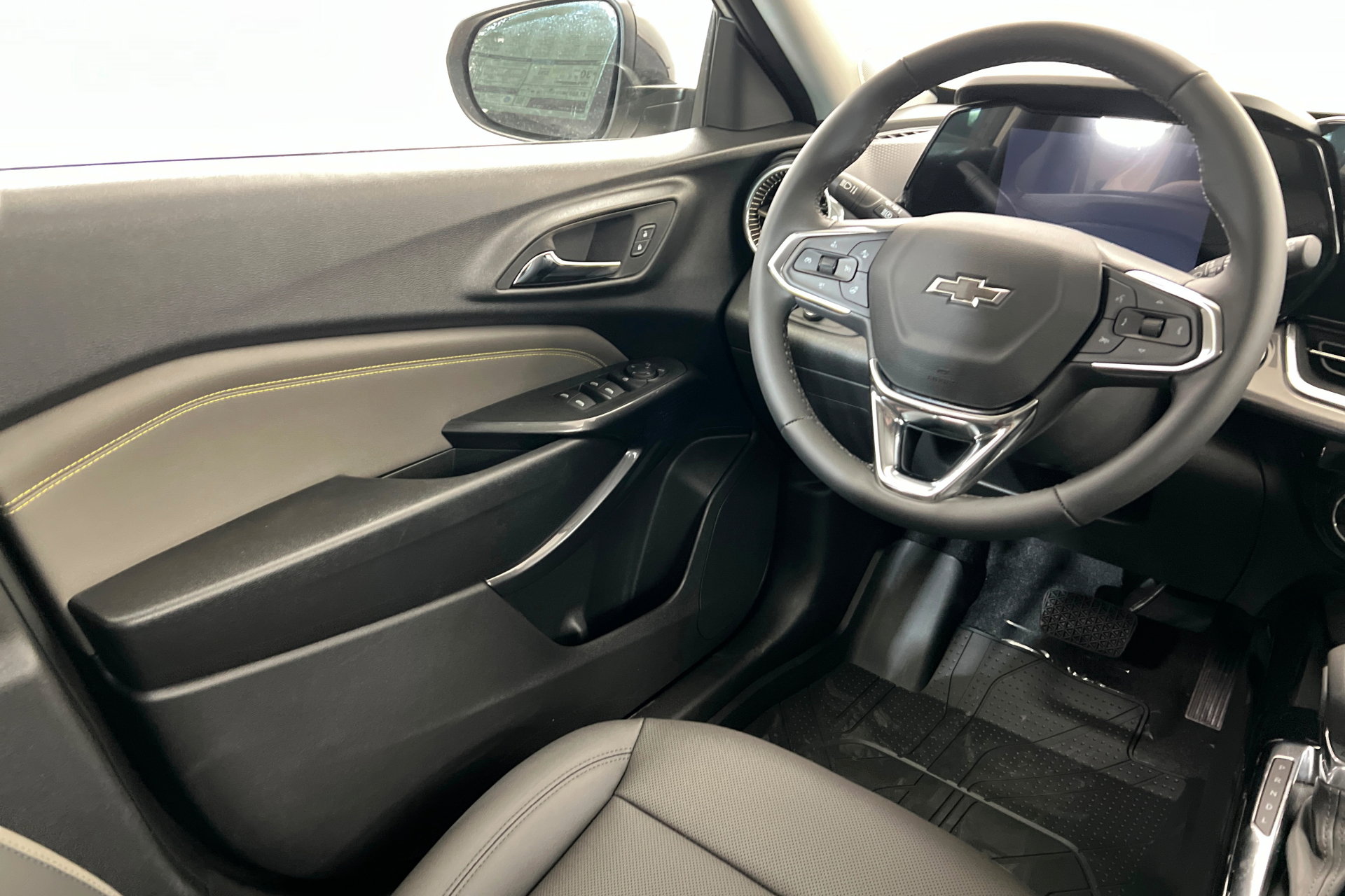 New 2026 Chevrolet Trax ACTIV w/ Driver Confidence Package image 12