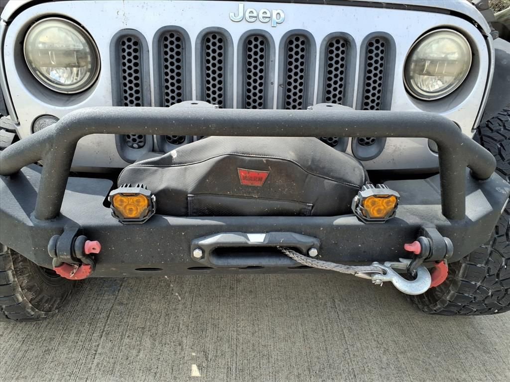 Used 2018 Jeep Wrangler Sport image 4