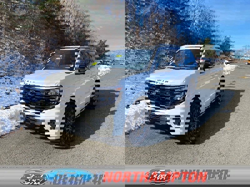 New 2025 Ford Expedition Max Platinum w/ Stealth Performance Package