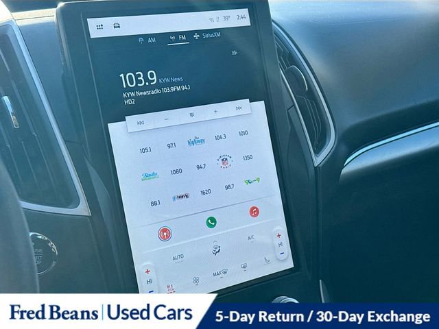 Used 2022 Ford Edge SEL w/ Convenience Package image 16