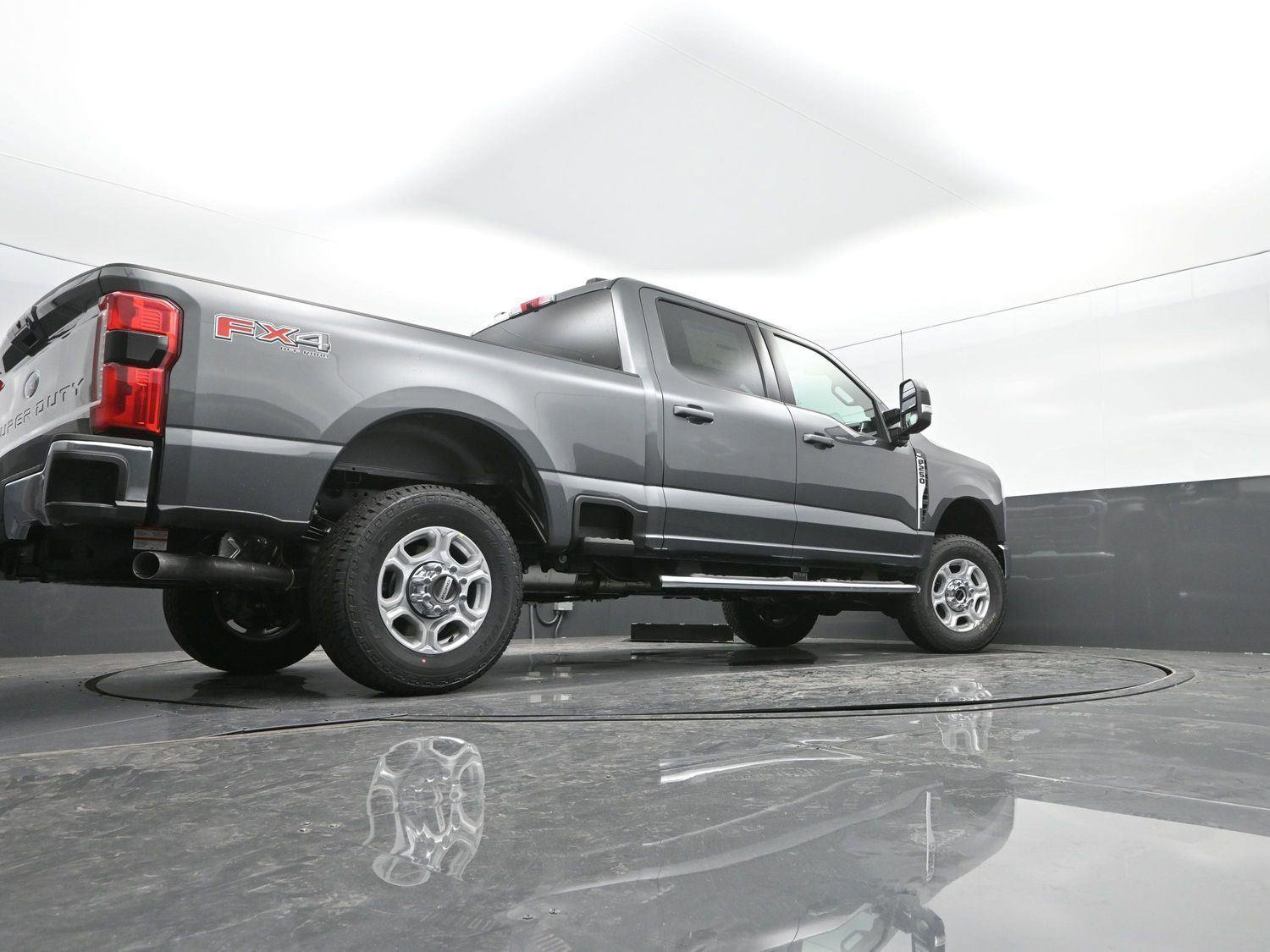New 2026 Ford F250 XLT image 34